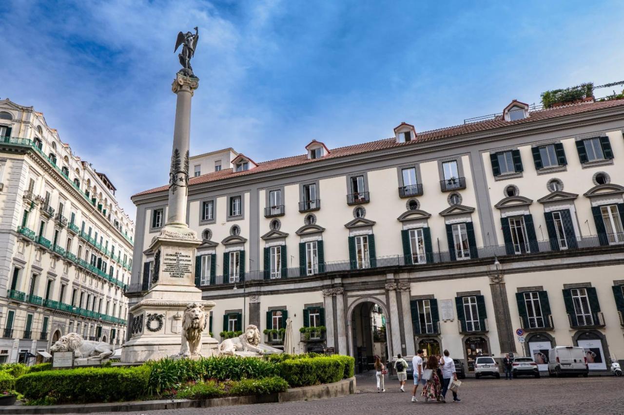 Napoli Centro Chiaia Apartman Kültér fotó
